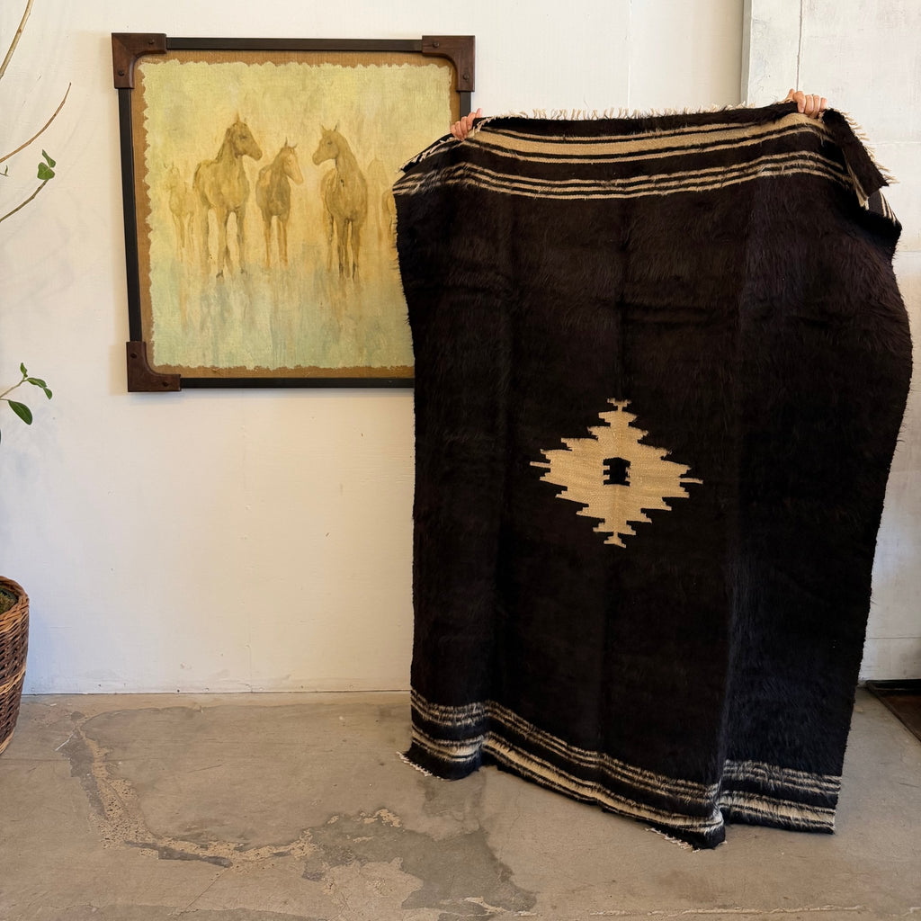 Vintage Turkish Rugs – House No.23